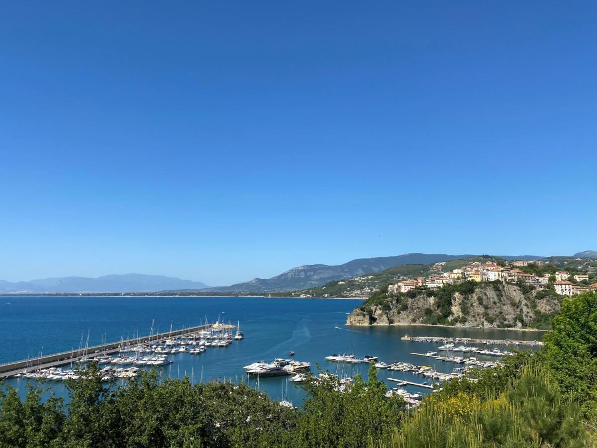 Panoramic Apartments In Villa In Center "The Beach And The Cliff" 1 Agropoli Buitenkant foto