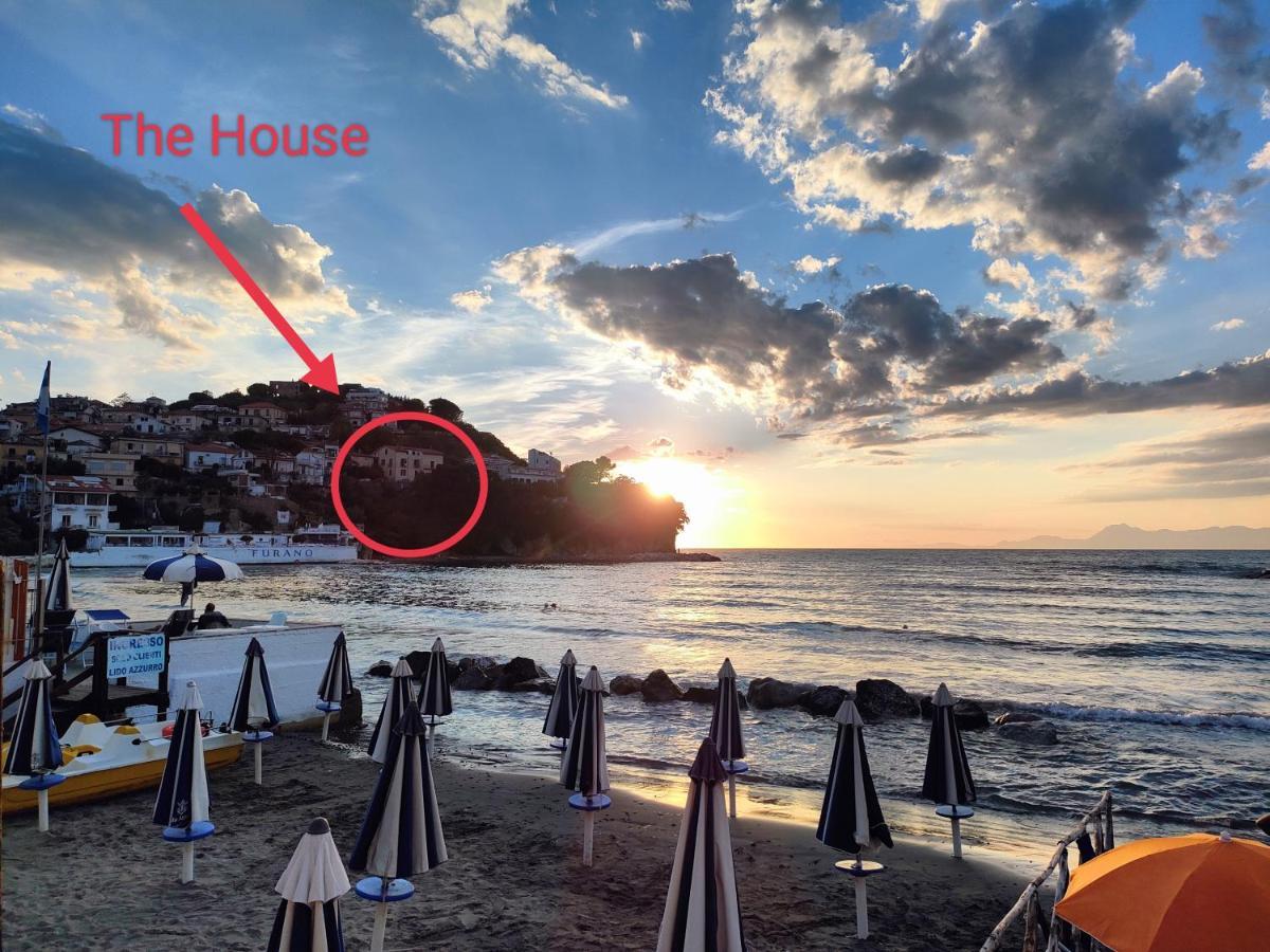 Panoramic Apartments In Villa In Center "The Beach And The Cliff" 1 Agropoli Buitenkant foto